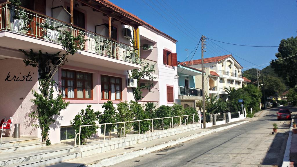 Kristi Apartment Poros  Exterior photo